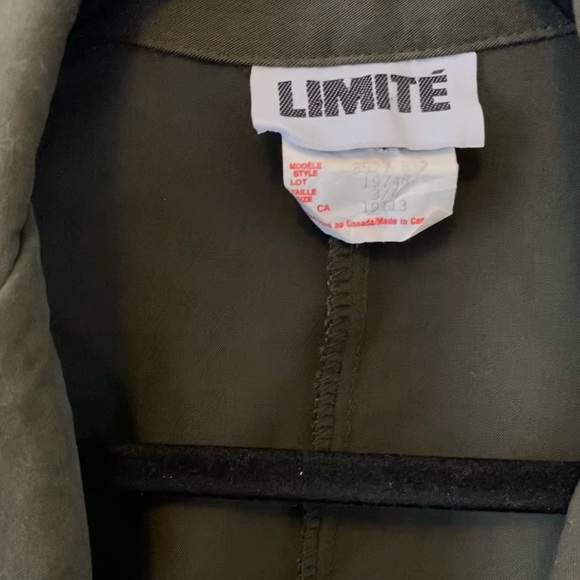 Green zip up blazer - Picture 3 of 3